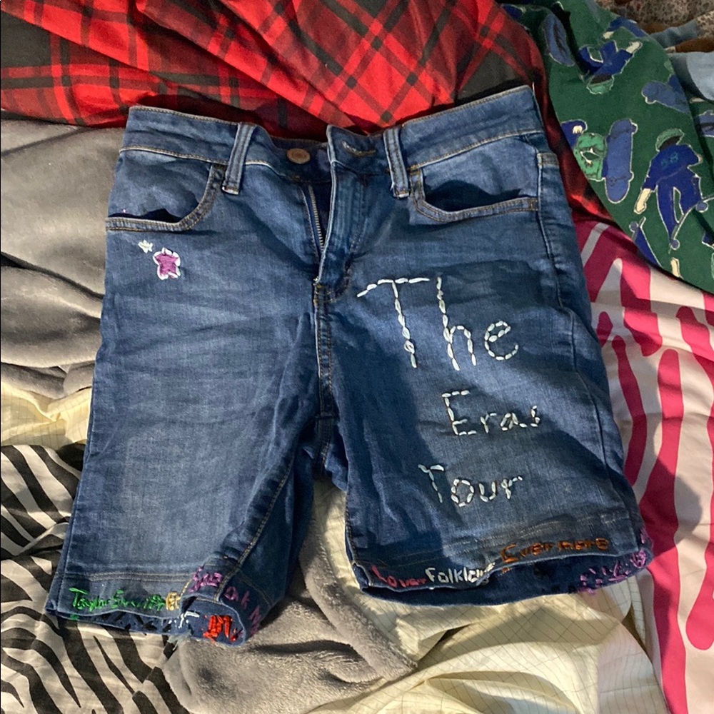 SO Blue Jean Shorts with Embroidery